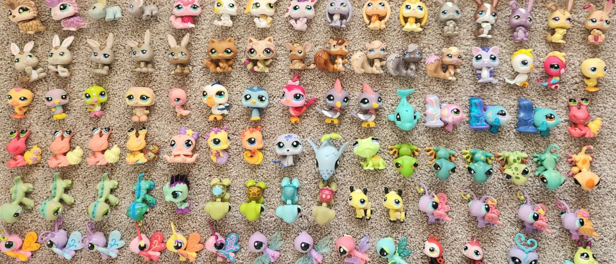 Huge Vintage Littlest Pet Shop Mega Lot – 300+ Authentic Figures (Hasbro G1-G3)