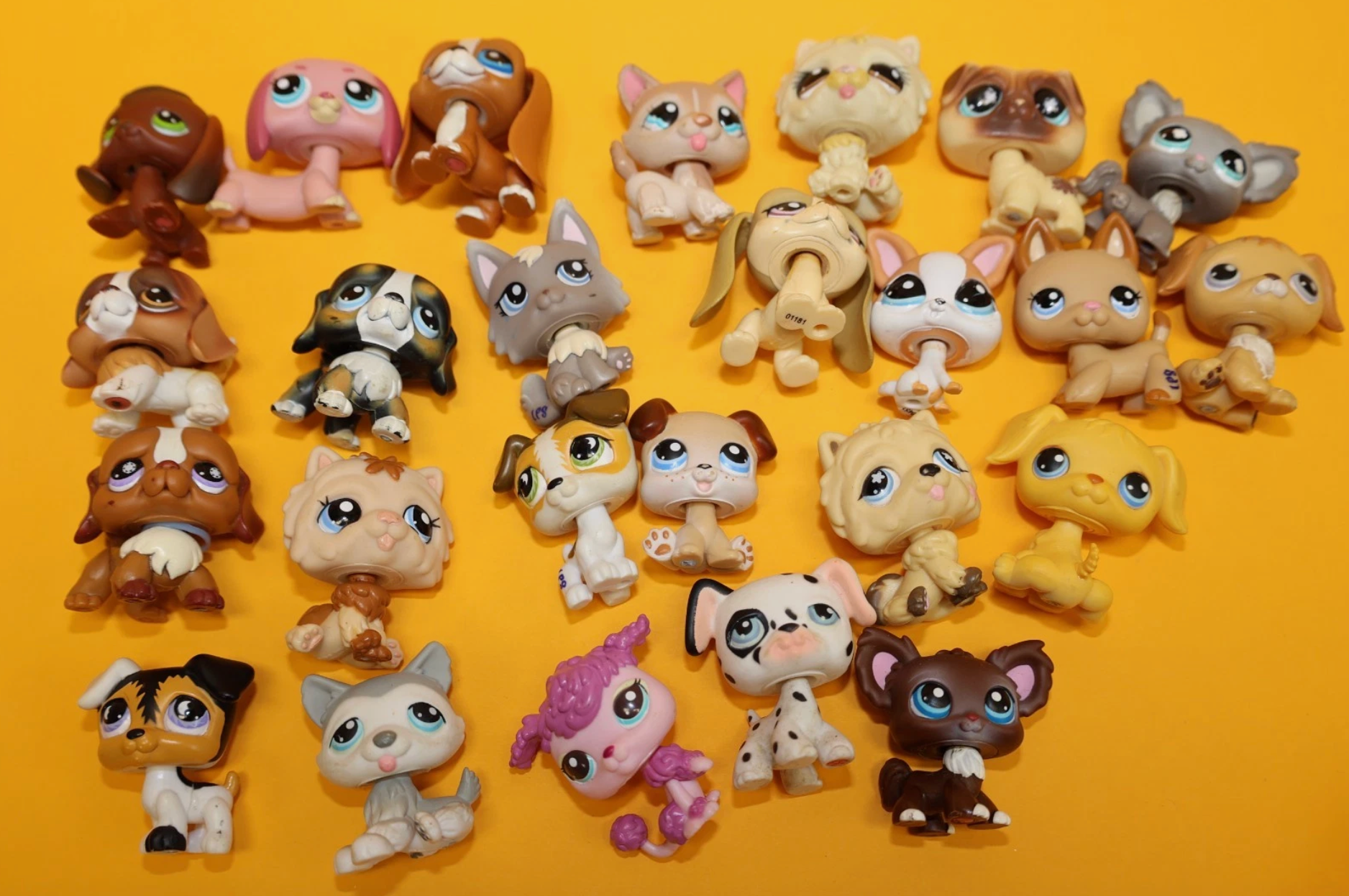 Littlest Pet Shop Lot of 100 Figures - Cats, Dogs & More (Hasbro)