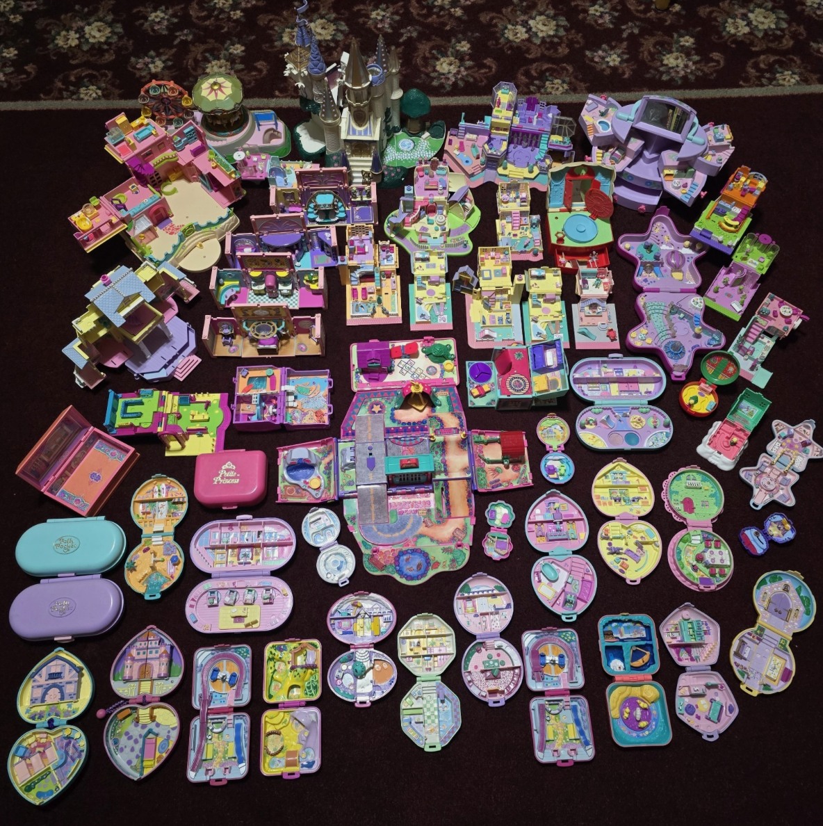 Huge Vintage 90s Bluebird Polly Pocket Mega Lot: 55+ Playsets & Compacts, 50+ Figures