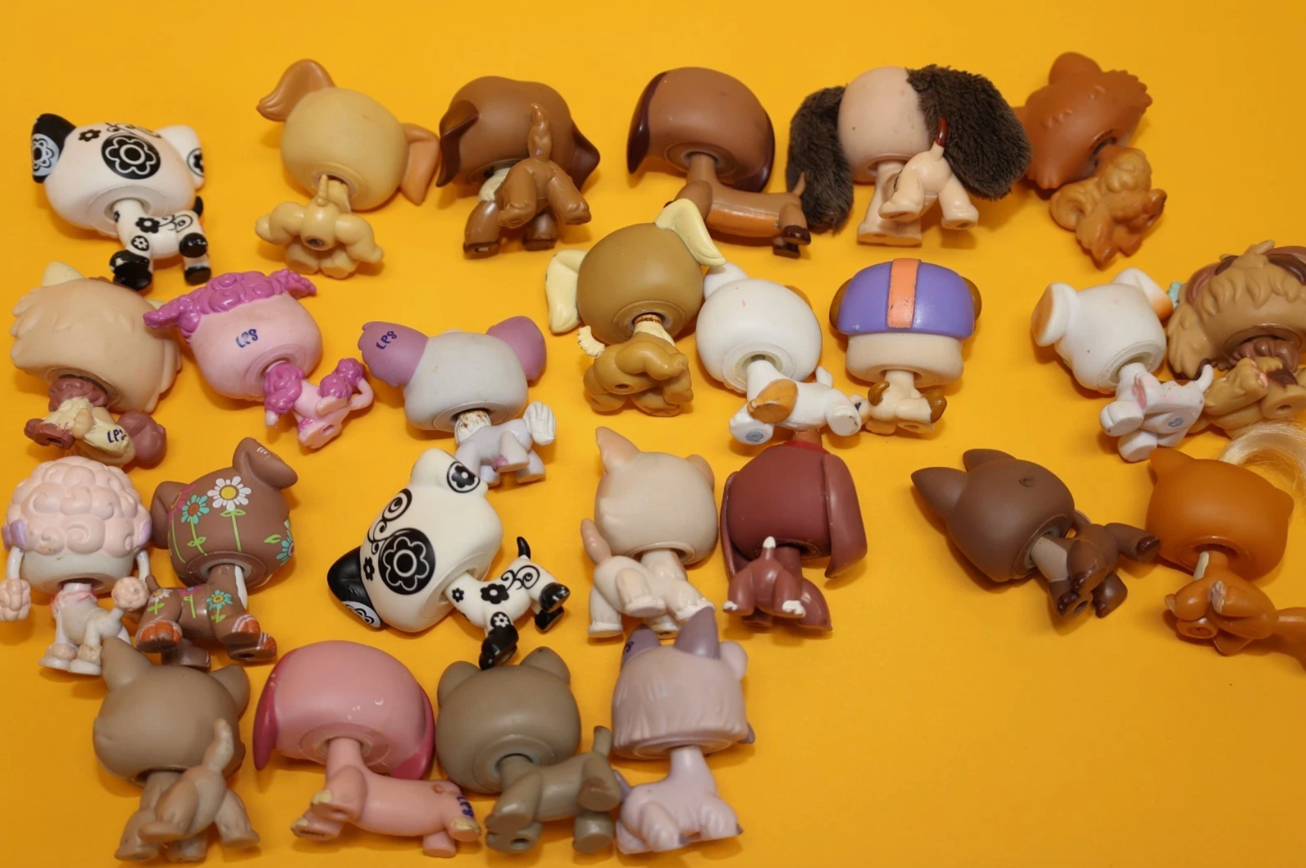 Littlest Pet Shop Lot of 100 Figures - Cats, Dogs & More (Hasbro)