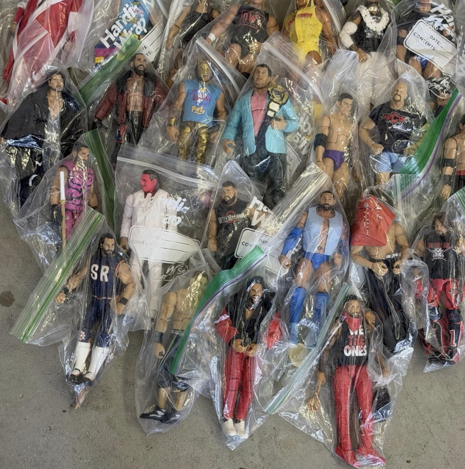 HUGE WWE Action Figures Mega Lot 370+ Mattel Elite Basic Divas Wrestling Collectionv